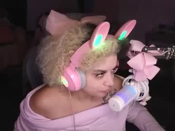  porcelaindoll 