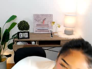ava lux