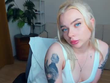 blonde mee