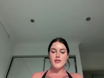 brunettebaddie9
