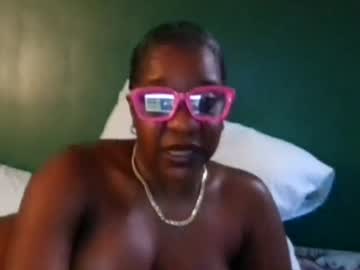 cybermommytits