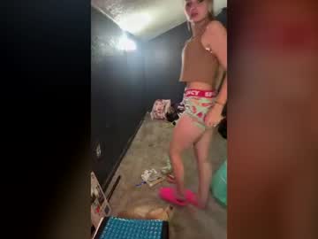 danicsikes4