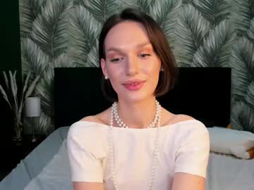 dominika foxy