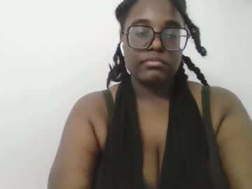 ebonybigtitquee