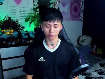 juniior0 0