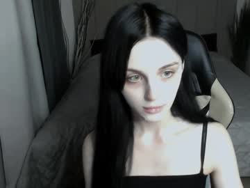 kris ova