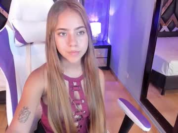 lily cuteboobs