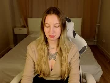 lilyy lark