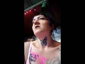 mamalexibear