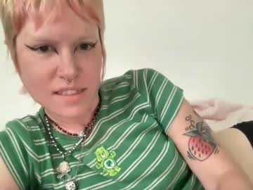 missmarinamay
