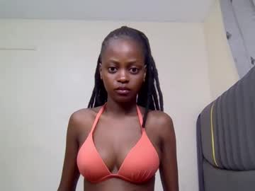 mona luv1