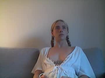 naughtyynellie