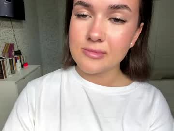 peaachyvibe