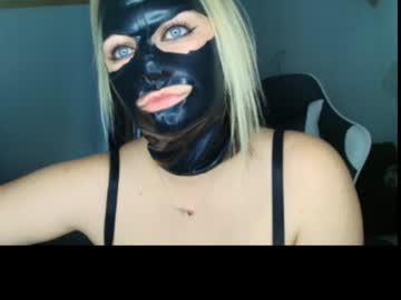 rubberxxkitty