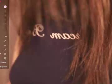 sara lewwiiss
