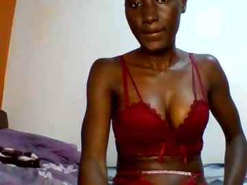 sexylucia5