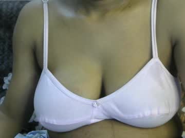 shiri hot