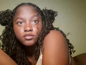 zuri cb